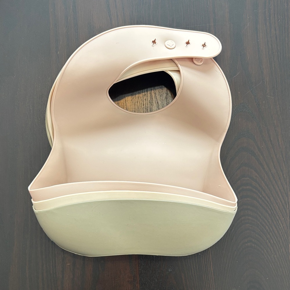 PandaEar 100% Food Grade Silicone Baby Bibs Set of 3 In Neutrals